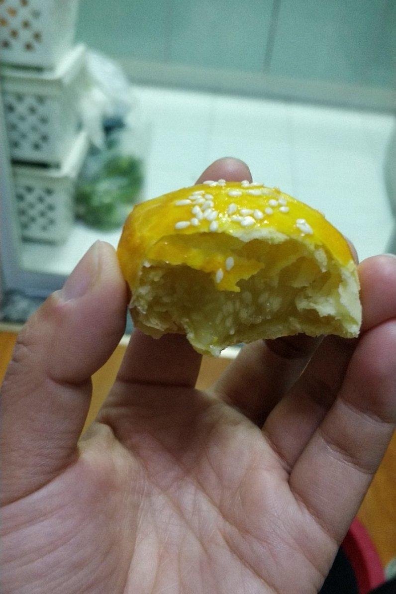 老婆饼呀真呀么真好吃！
