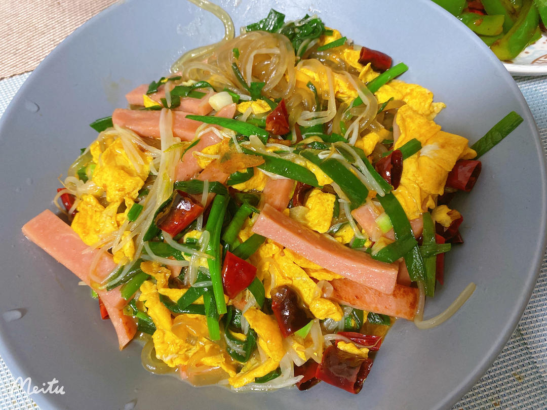 豆芽炒粉条