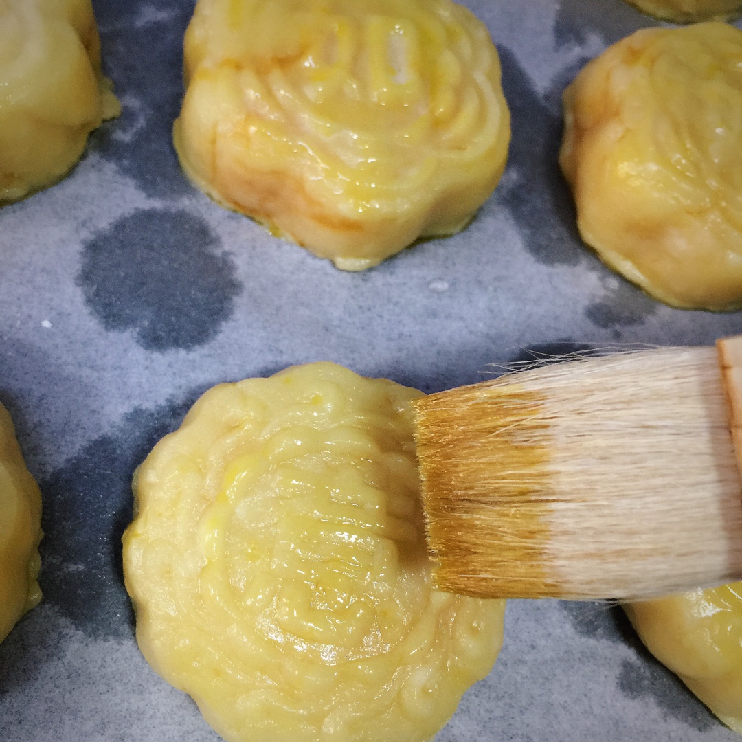 流心奶黄月饼
