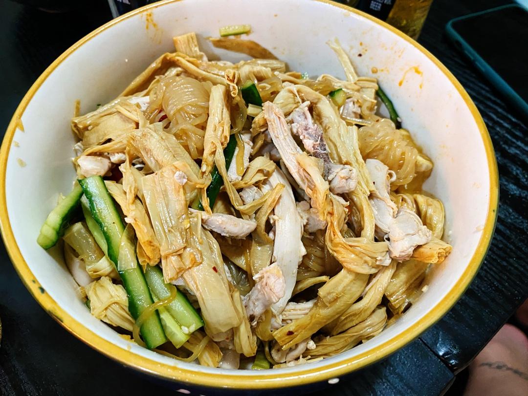 🥰简单好吃手撕鸡腿肉🍗零脂肪凉拌菜