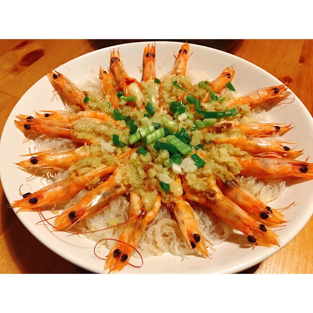 小米_mimi做的蒜蓉粉丝蒸大虾