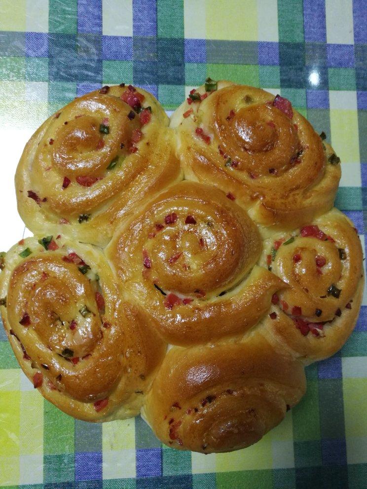 玫瑰花环面包