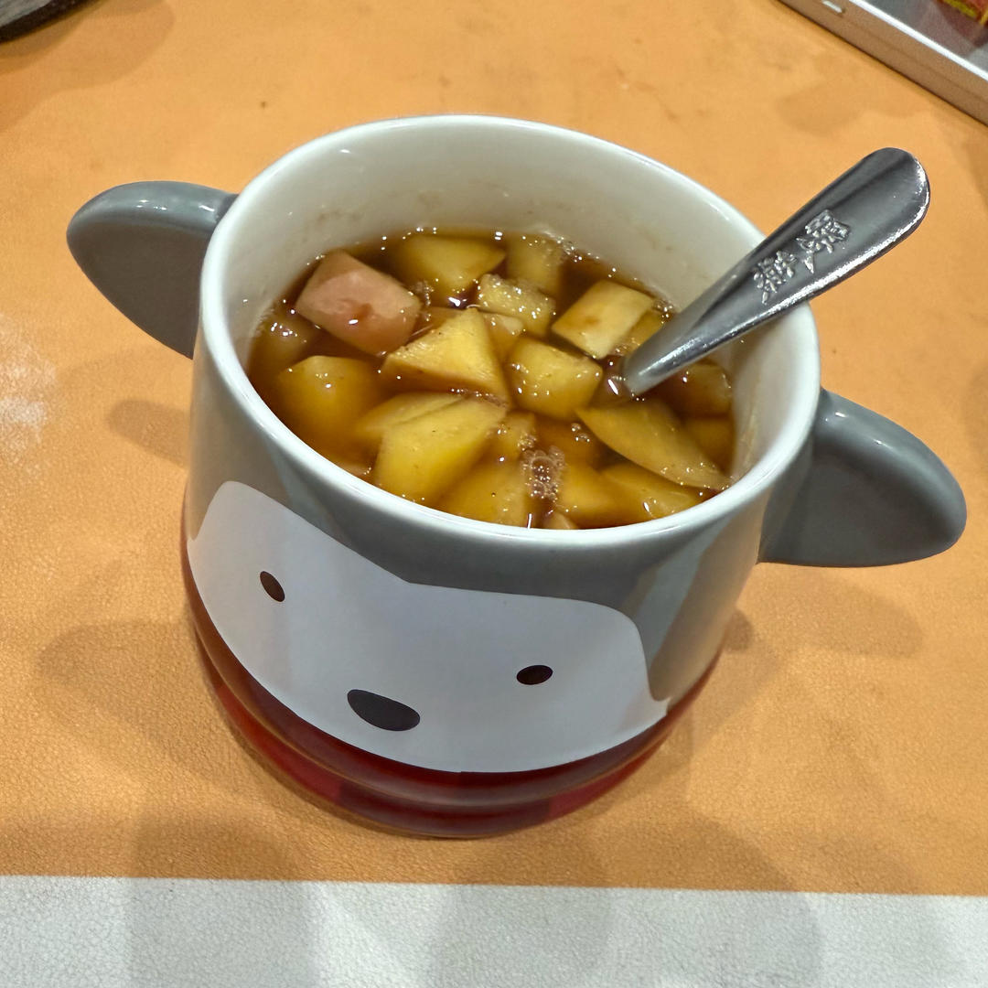 令人惊艳的焦糖苹果肉桂茶，喝一杯让你从头暖到脚~