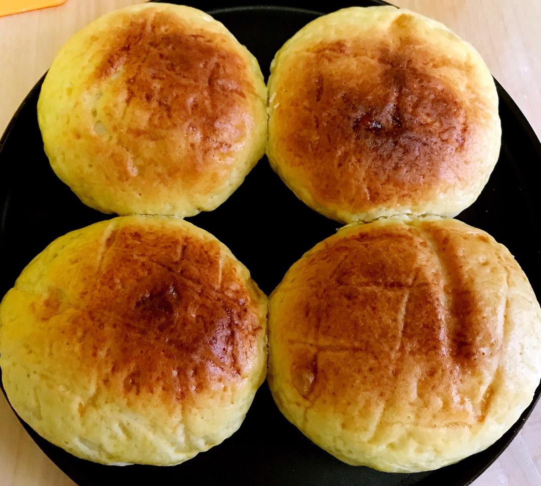 菠萝包