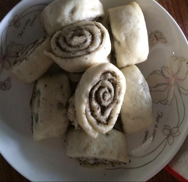 花生芝麻卷的做法