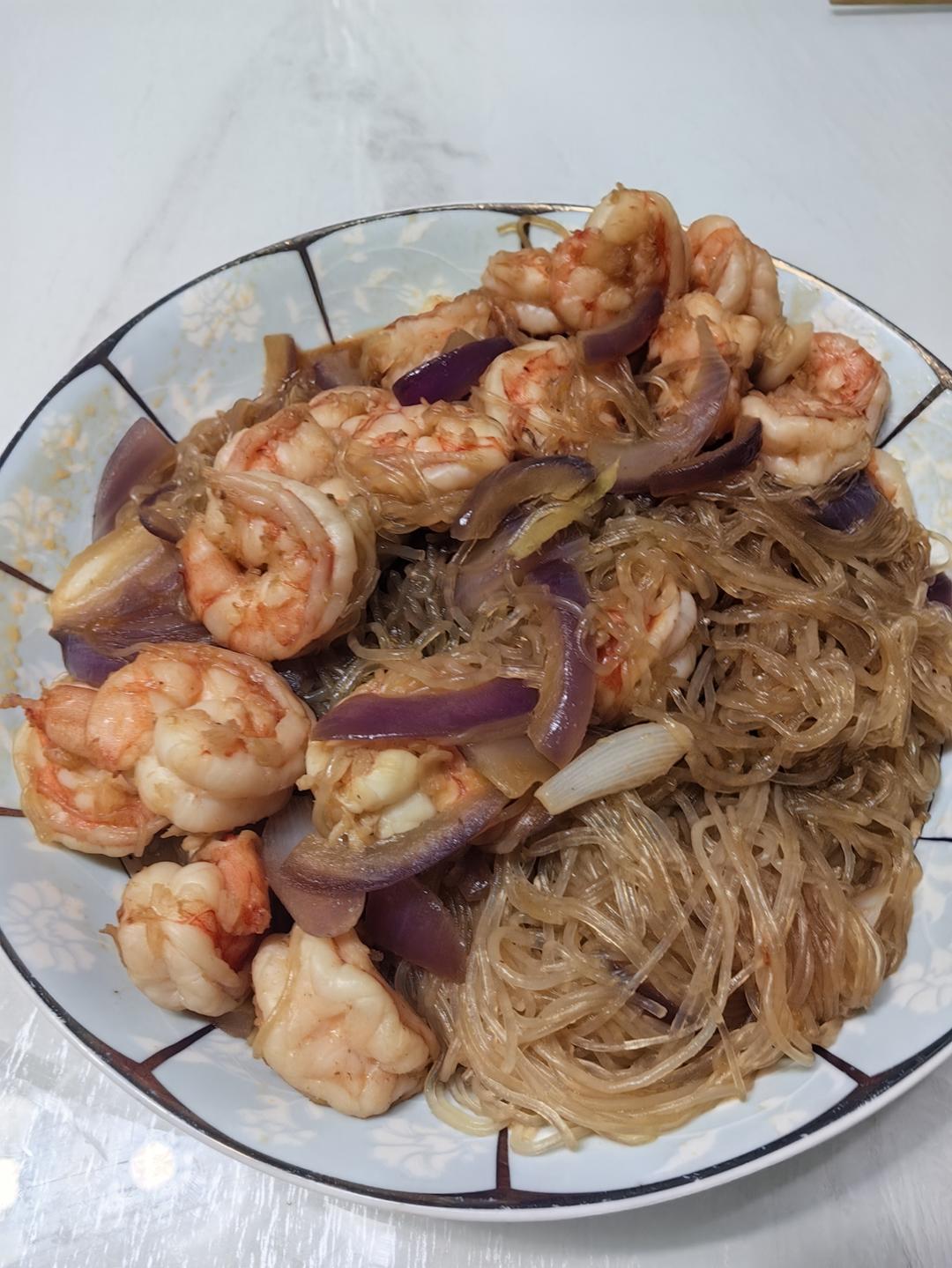 虾仁炒粉丝