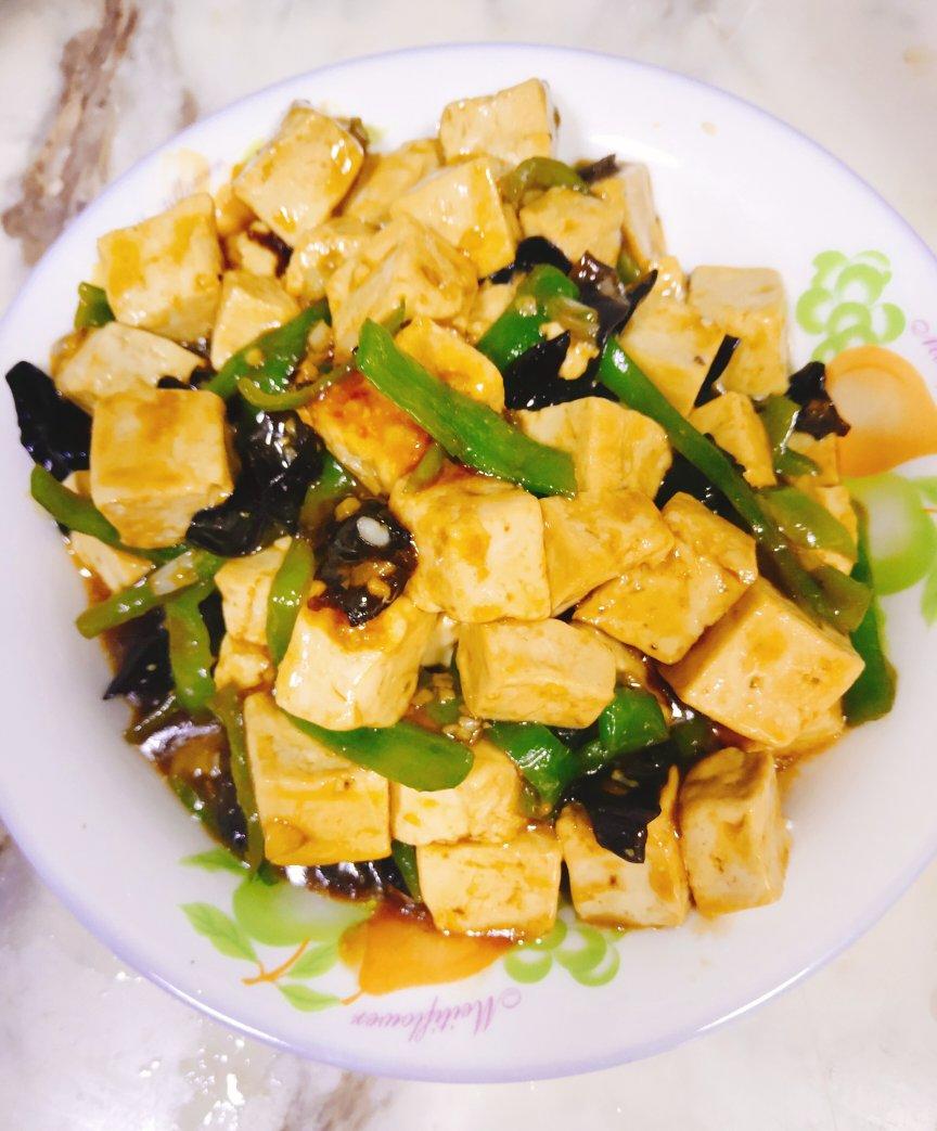 巨下饭的鱼香豆腐❗️比肉还好吃，十分钟快手