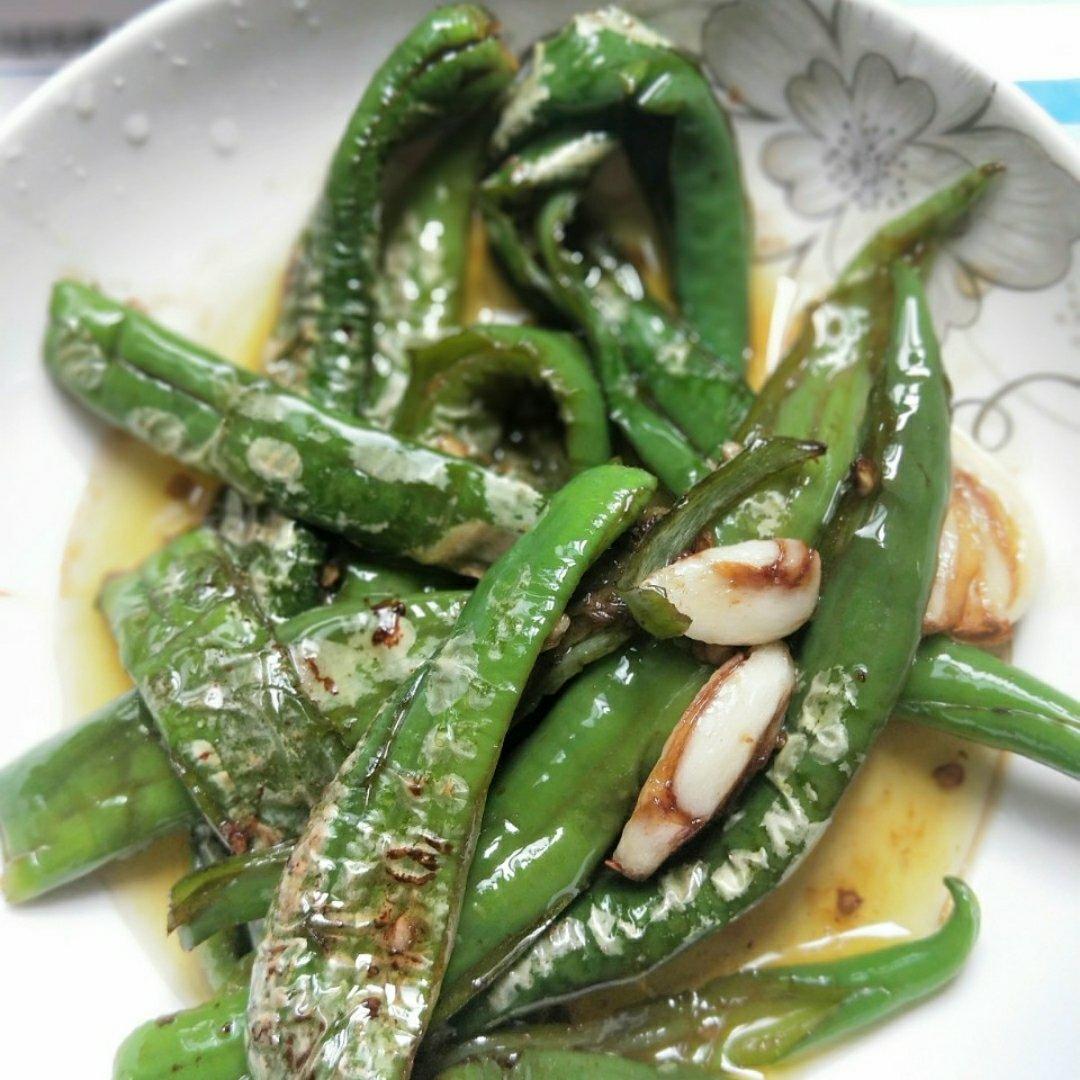 逆生长尔包子做的爆炒青椒