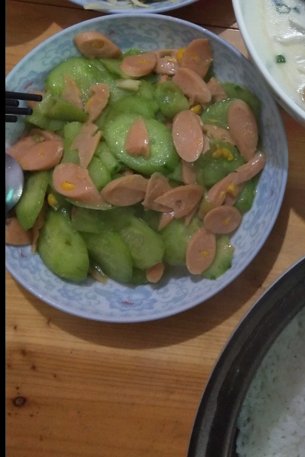 黄瓜炒火腿肠