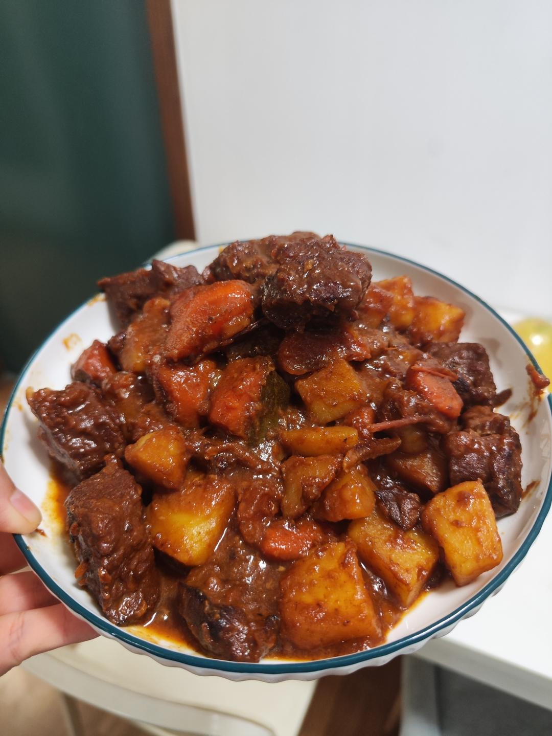 番茄土豆炖牛腩