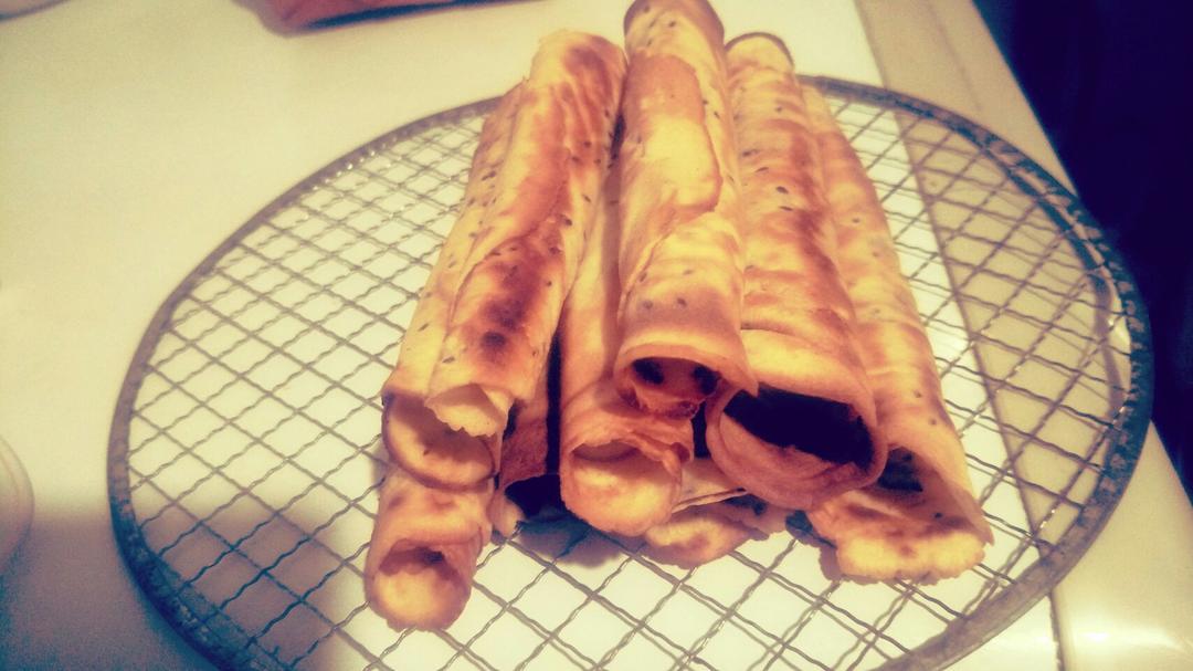 电饼铛做酥脆蛋卷傻瓜式操作超美味！！（详细讲解附自制超实用工具）