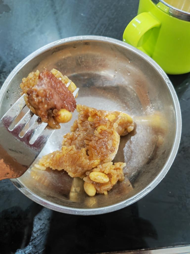 鲜肉黄豆粽