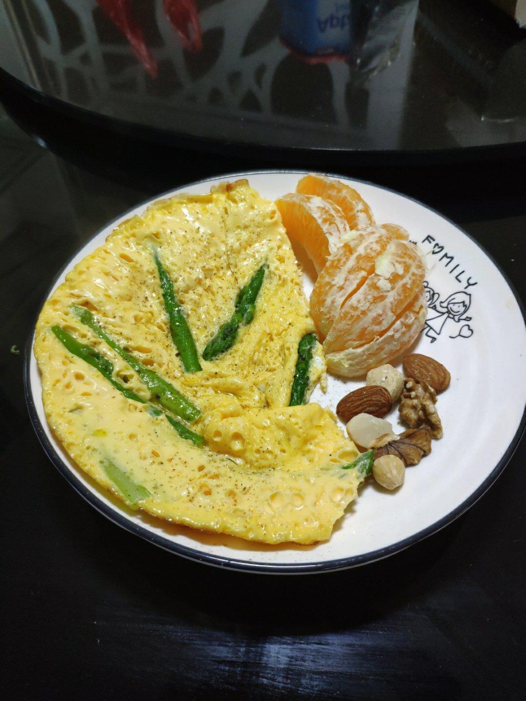 芦笋虾仁早餐蛋饼