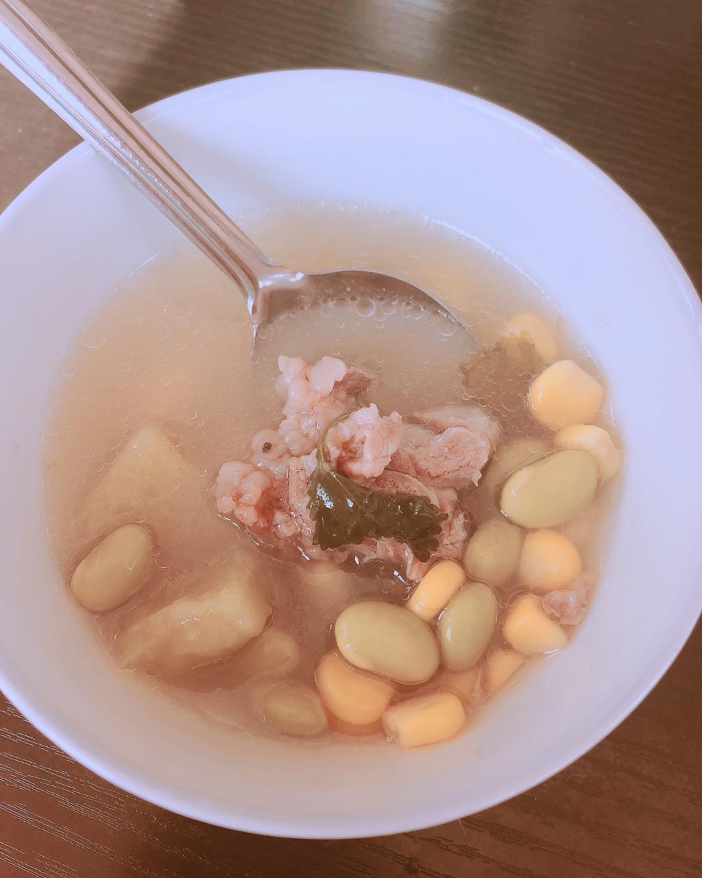黄豆苦瓜排骨汤