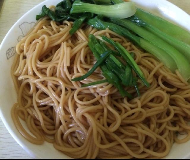 葱油拌面的做法