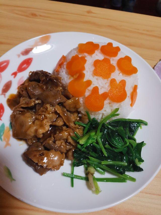 肥牛饭