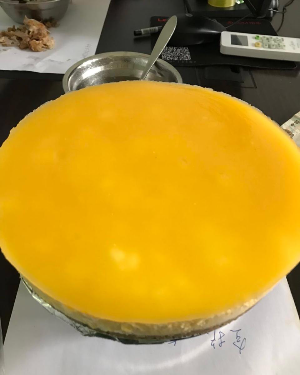 芒果慕斯蛋糕