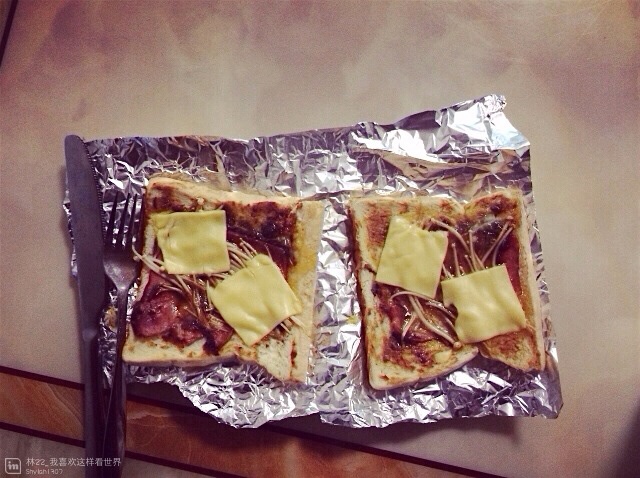 吐司培根小批萨