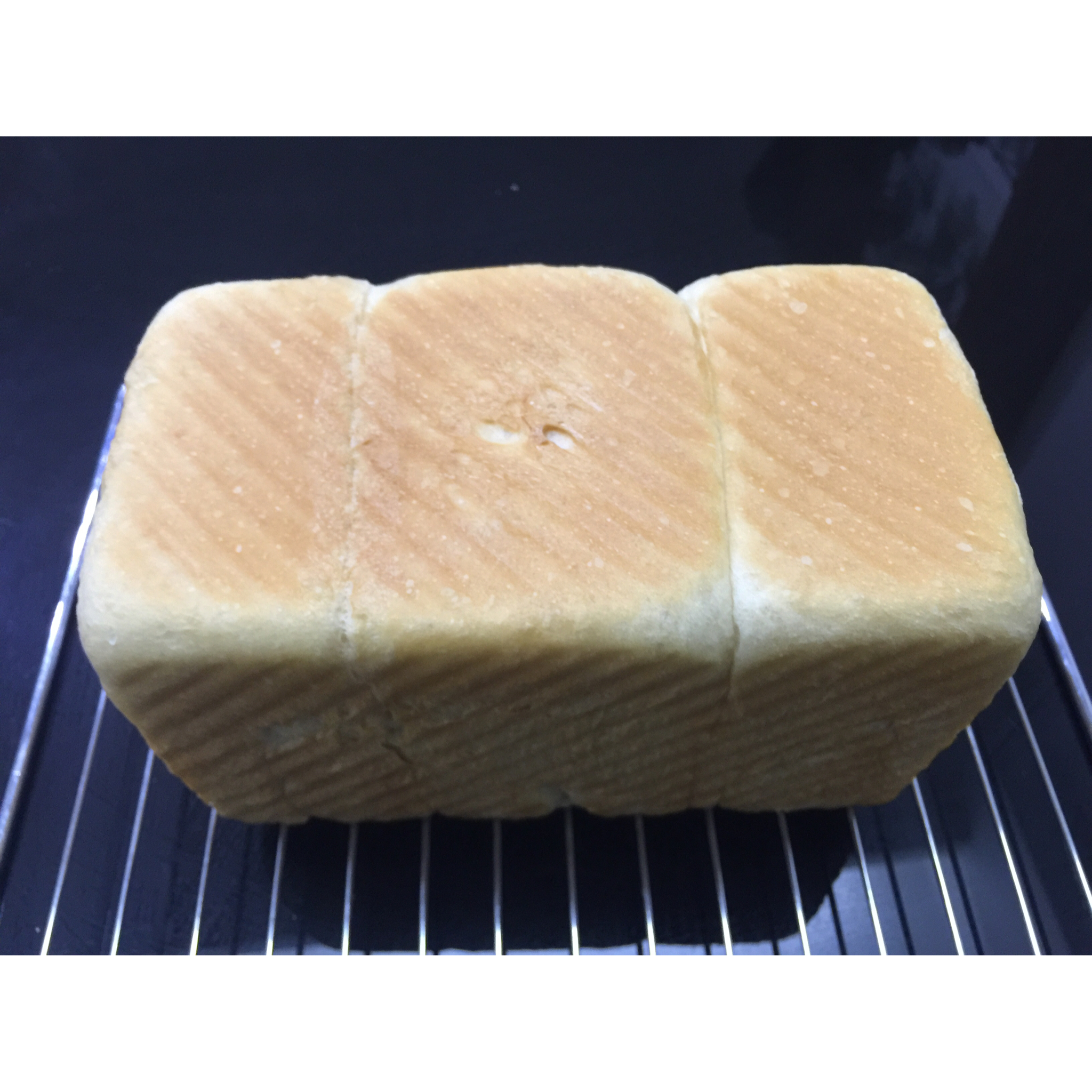 蜂蜜吐司～17小时冷藏中种法