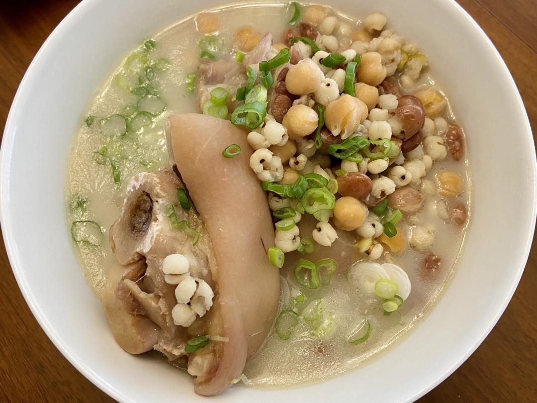 猪蹄花儿～可以吸的猪蹄