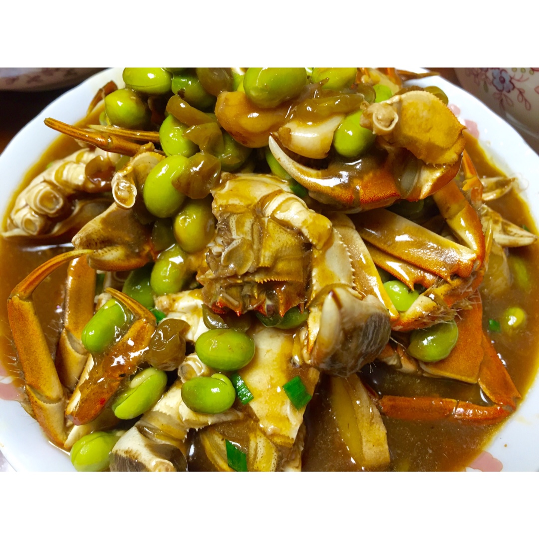 螃蟹烧毛豆
