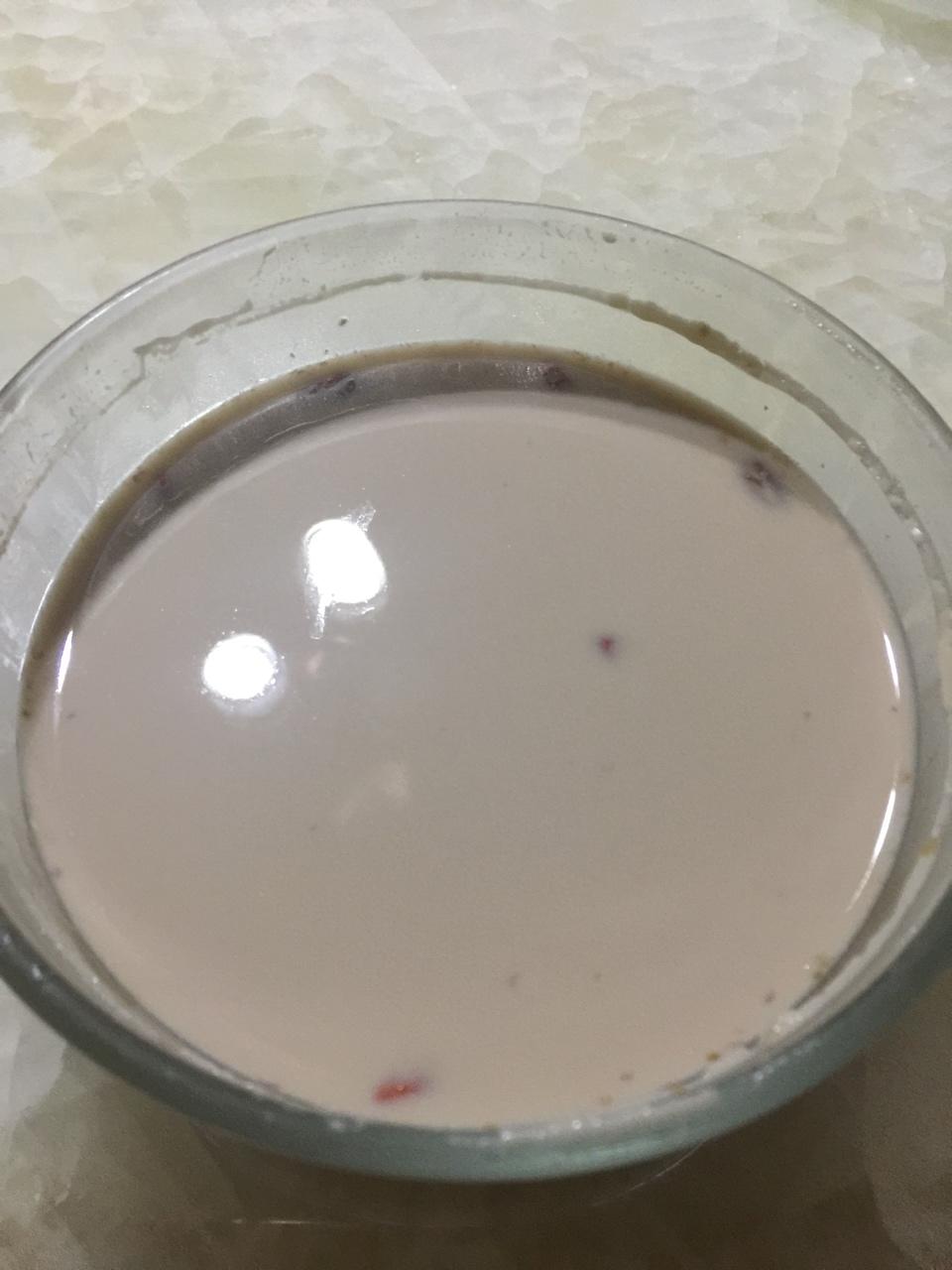 花胶红豆炖牛奶