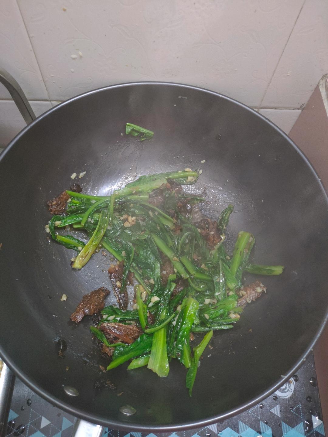 豆豉鲮鱼油麦菜