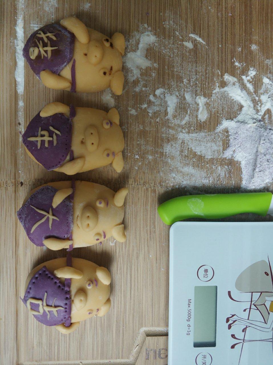 《猪年大吉》卡通馒头