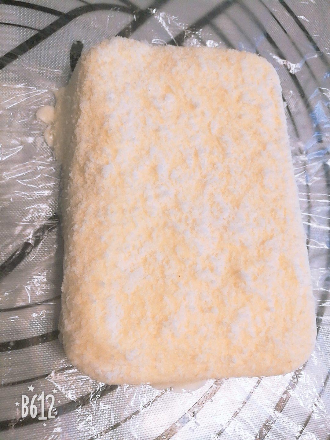 完胜85度C牛奶椰丝小方