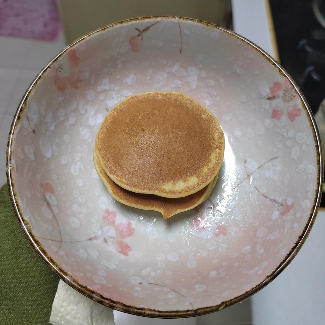 【减脂早餐】无油香蕉松饼（超简单）