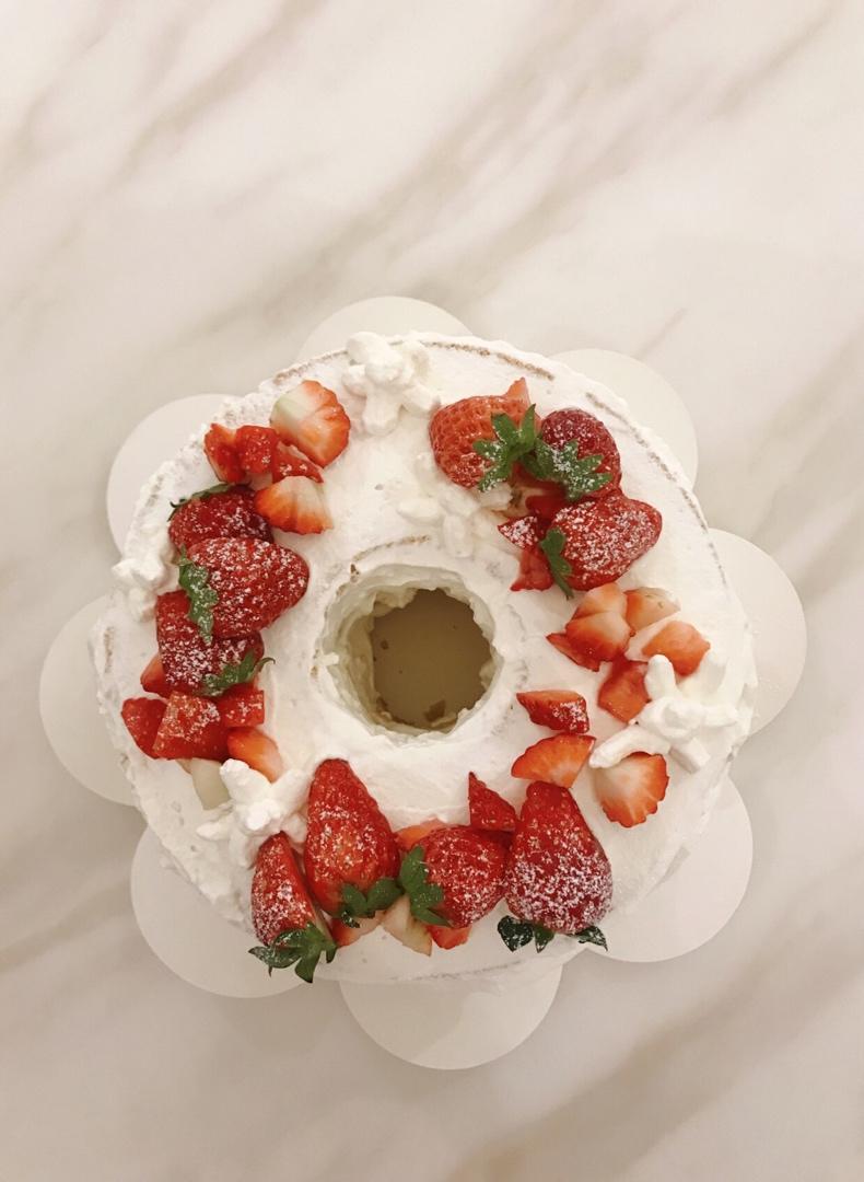 草莓蛋糕（自制草莓酱）