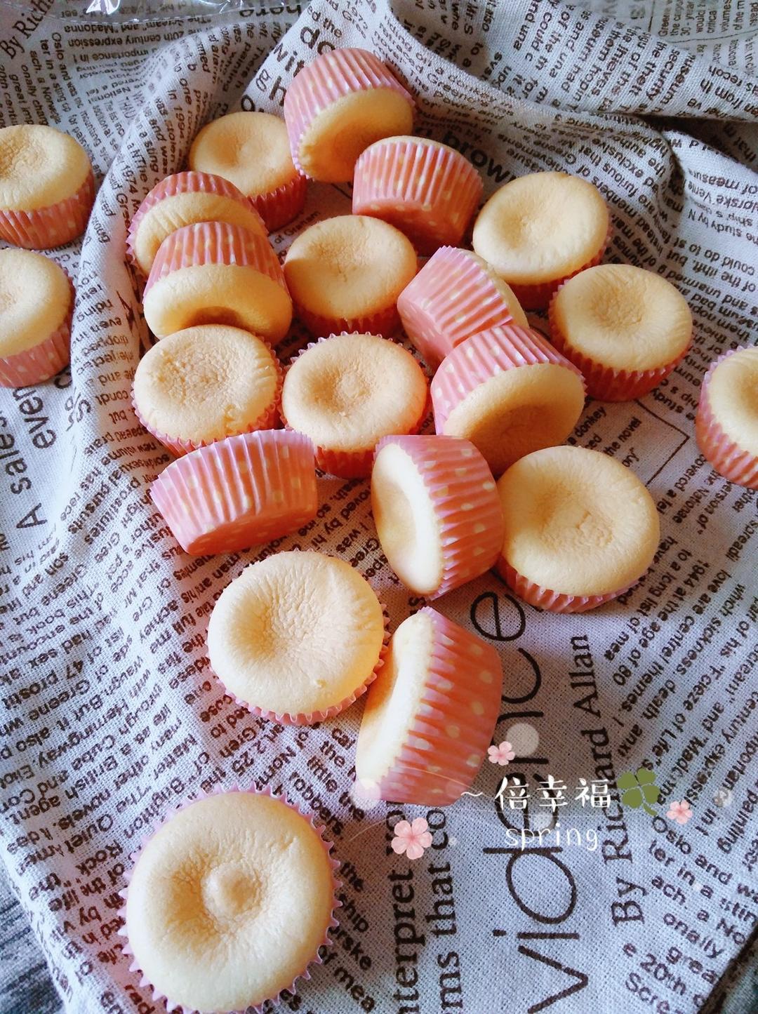 蓝莓戚风小蛋糕