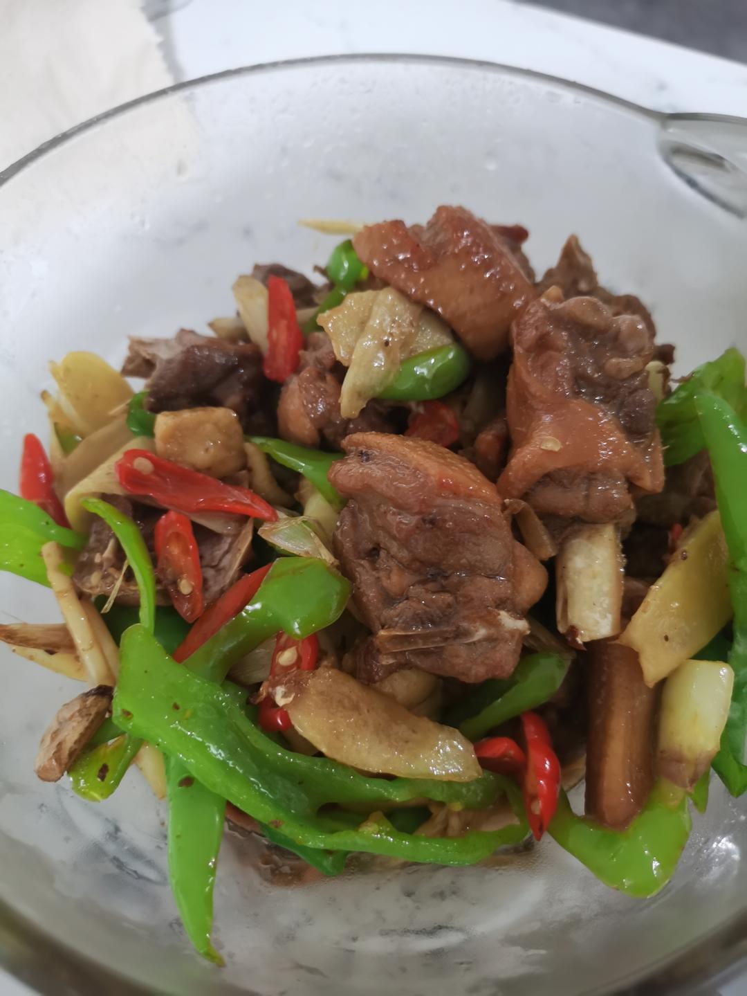 姜爆鸭子（子姜炒鸭子）