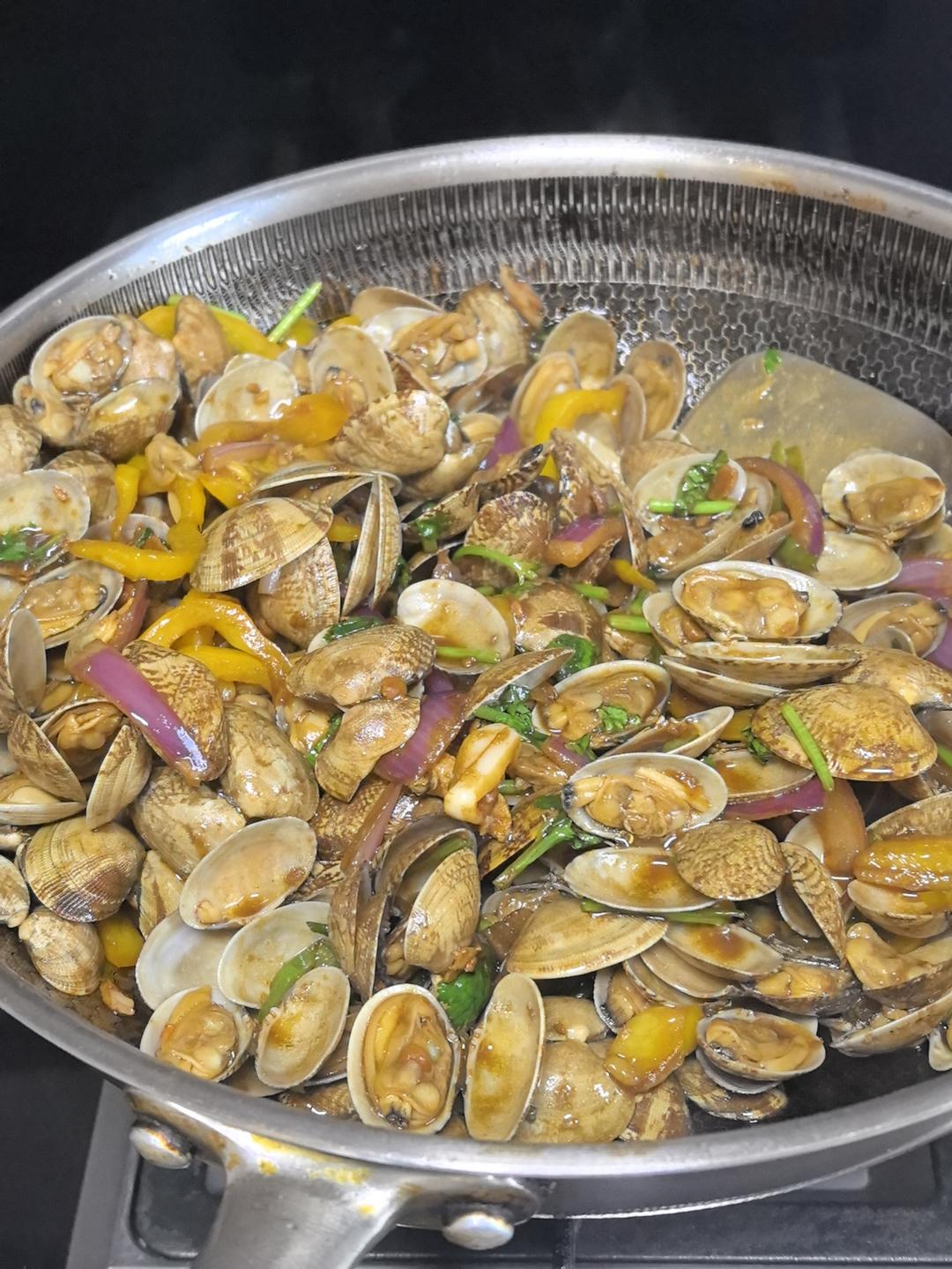 🔥秒杀街边大排档‼️爆炒香辣花甲〰️巨好吃