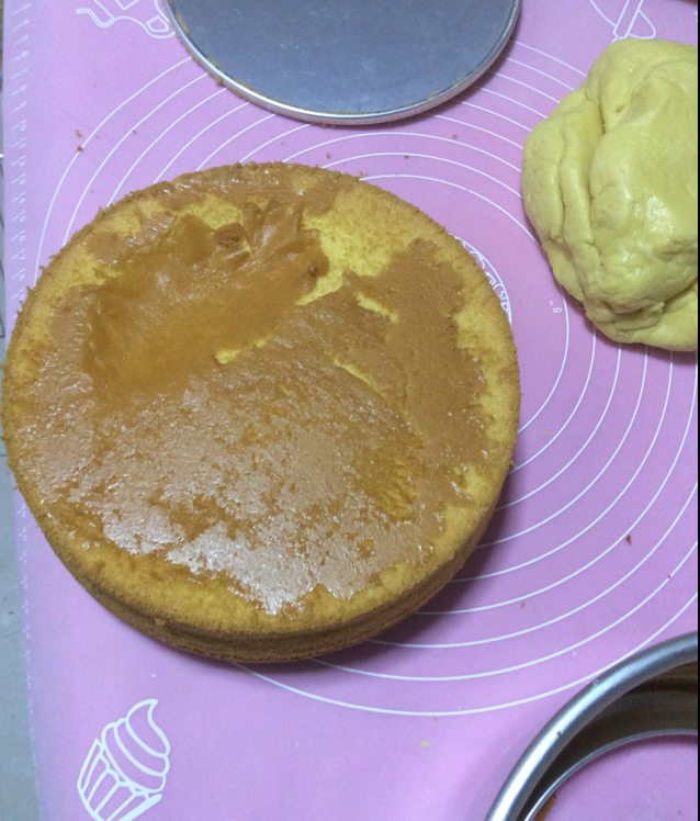 烤箱做蛋糕（戚风蛋糕的做法）