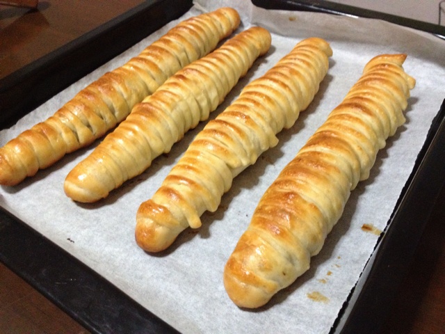 毛毛虫面包