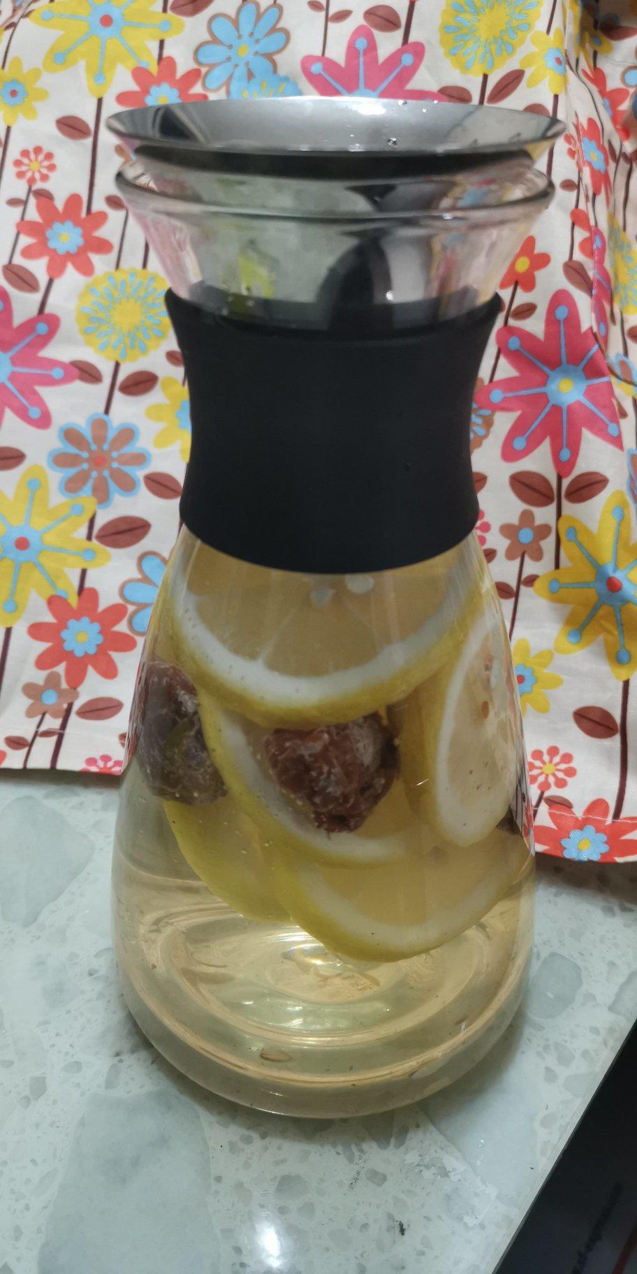 话梅柠檬水