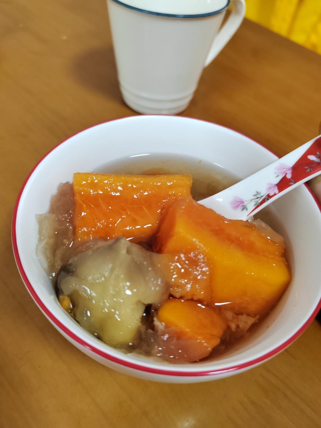 冰糖木瓜炖雪耳