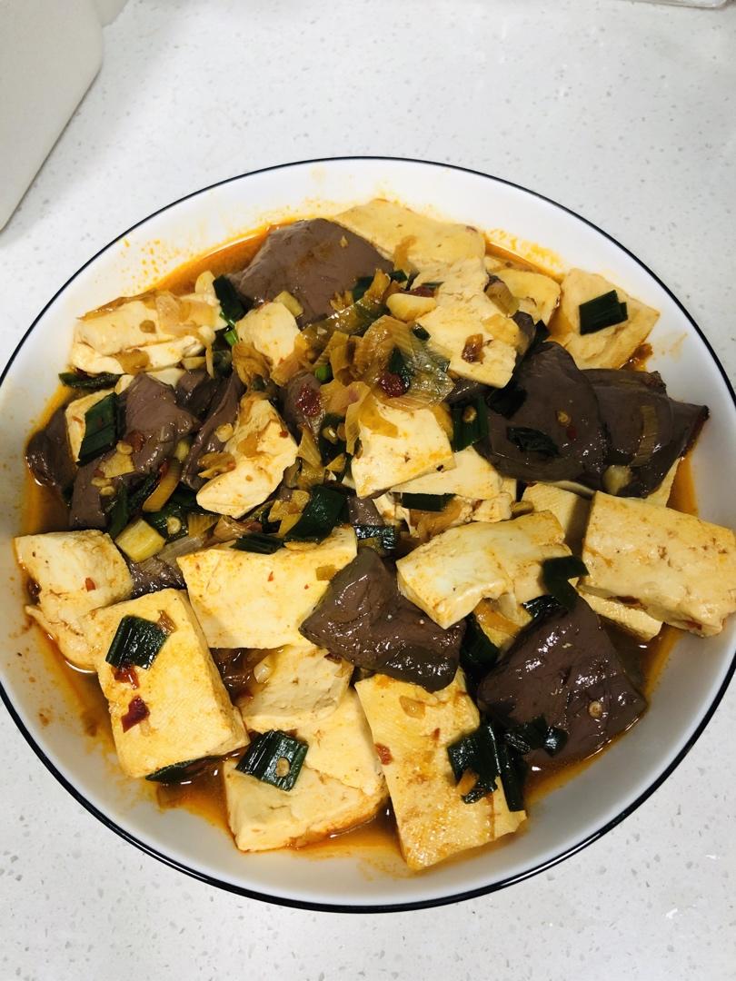 鸭血豆腐