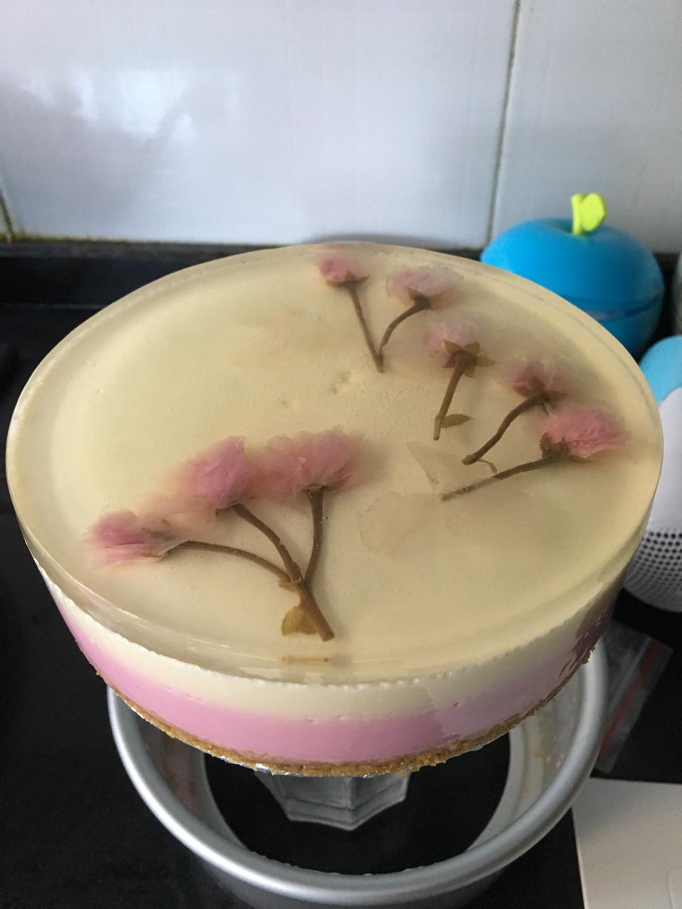 樱花渐变慕斯蛋糕（6寸）