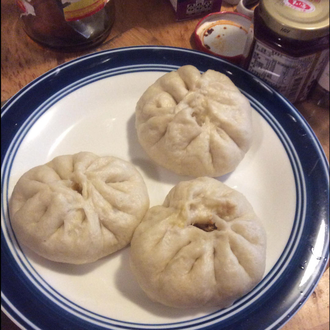 胡萝卜洋葱猪肉包