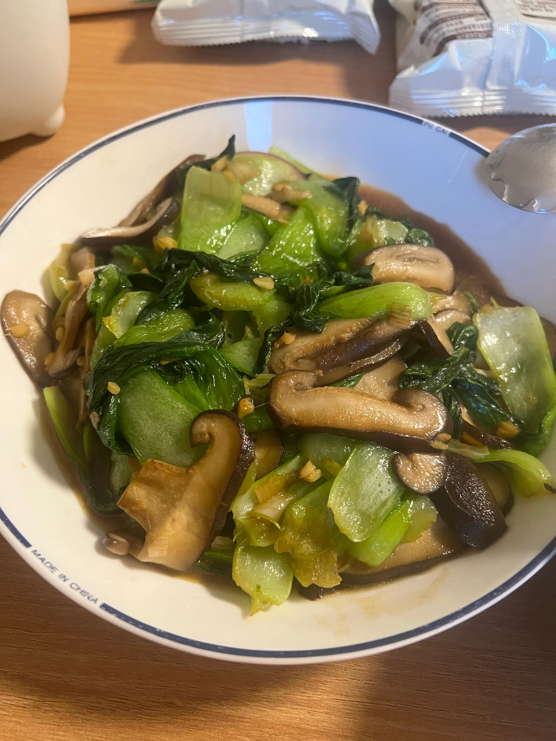 比肉还好吃的——蚝油香菇油菜