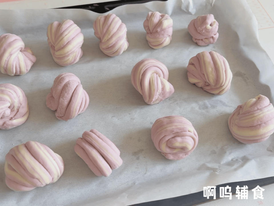 8m+ 紫薯花卷，颜值与美味并存的花式面点！的做法 步骤13