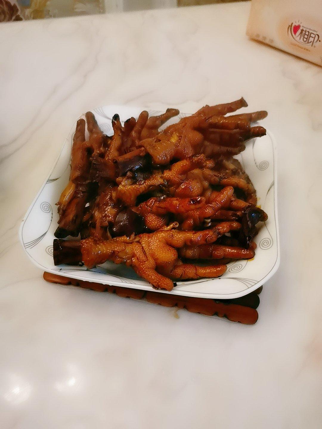 “销魂”卤鸡爪