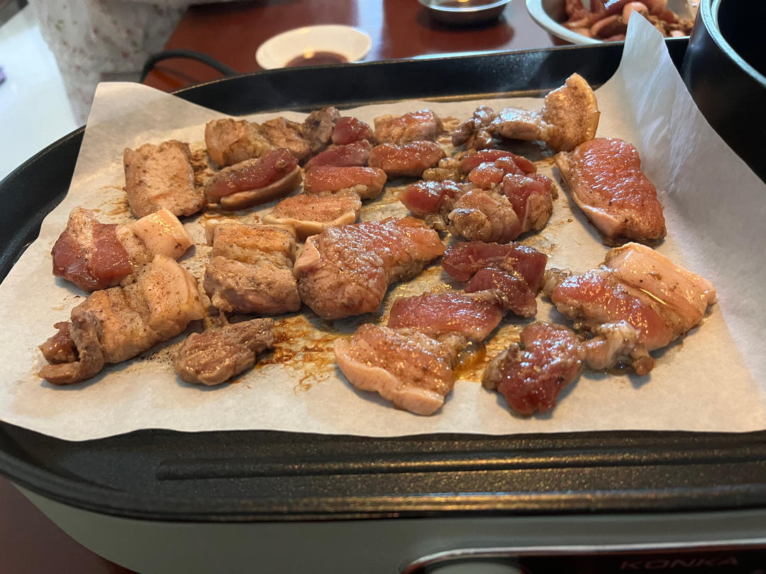 烤肉家庭版（再也不去外面吃烤肉😊😊）