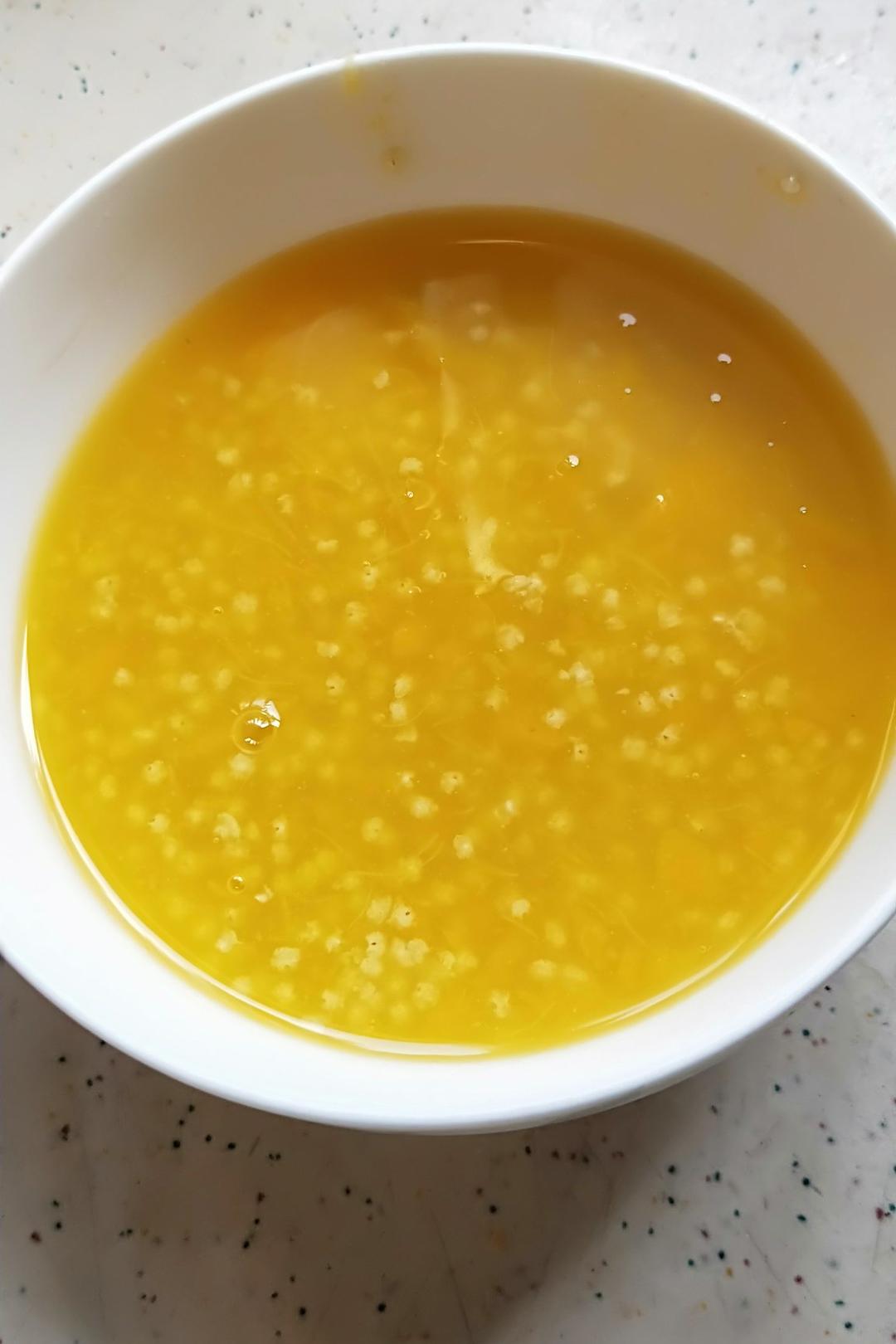 南瓜小米粥(人见人爱版)