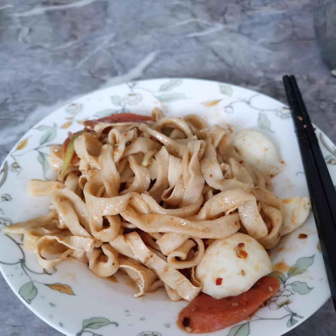 鸡蛋手擀面