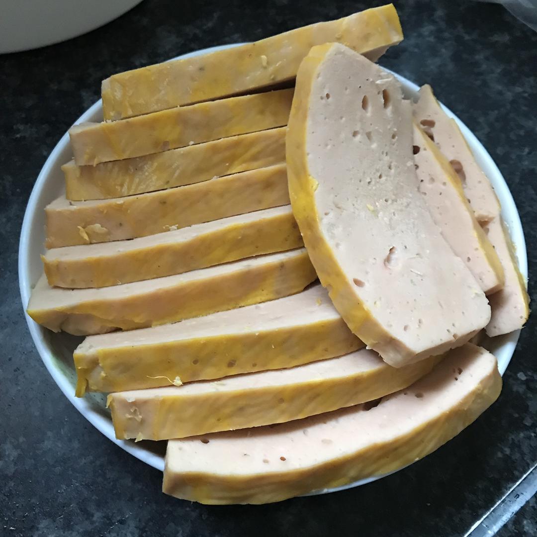 美味鸡胸午餐肉