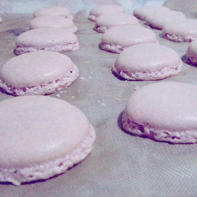 马卡龙(杏仁蛋白糖饼)