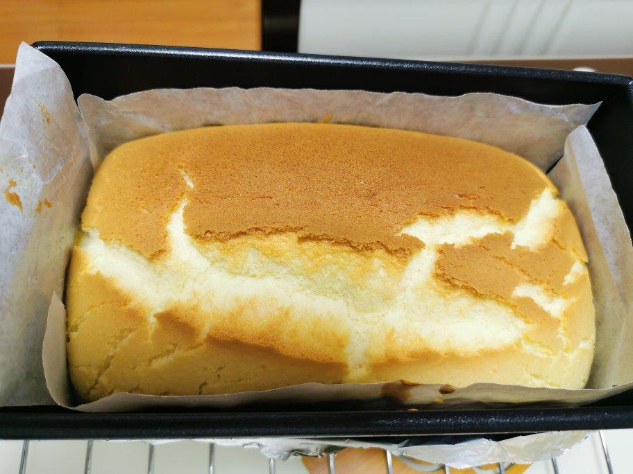 堪比柯基屁股
爆浆芝士🧀古早蛋糕